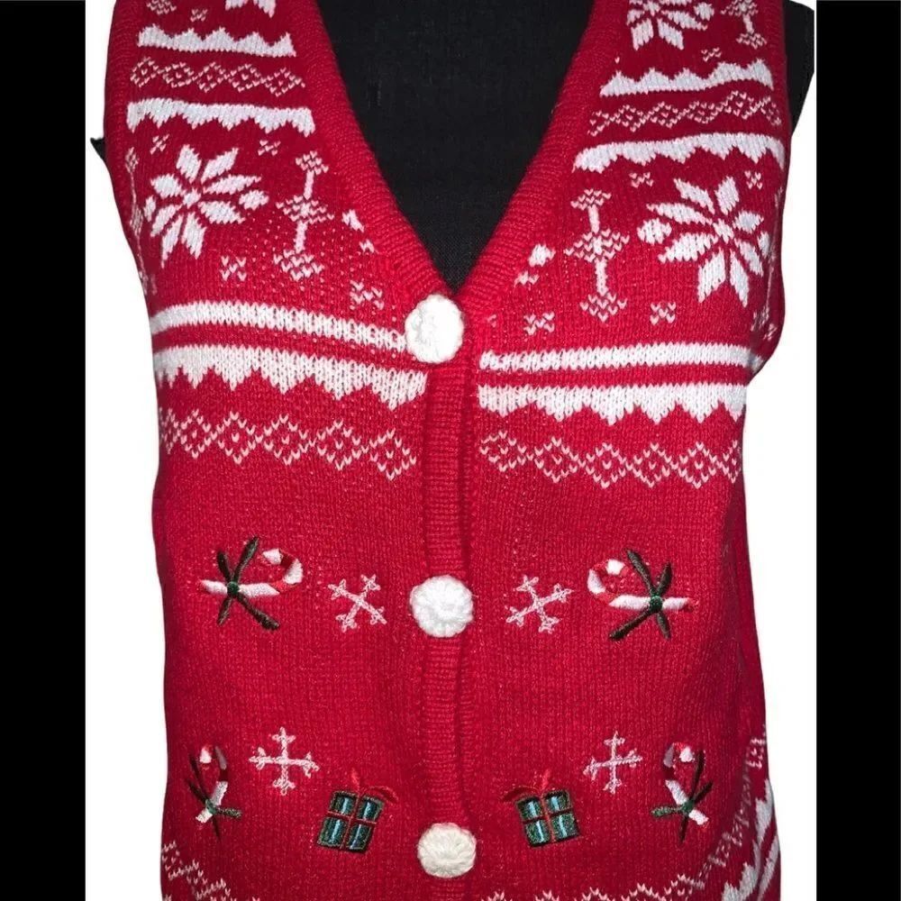 Holiday Editions Vest  - Picture 2 of 6